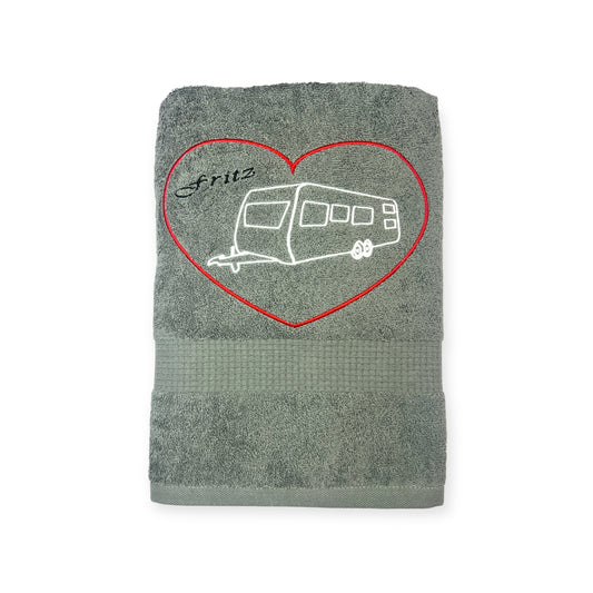 Wohnwagen mit Herz Handtuch mit Name bestickt, Duschtuch, Urlaub, Strand