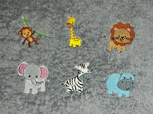 Löwen Kapuzenhandtuch mit Name, schönes Geschenk für's Baby oder Kleinkind