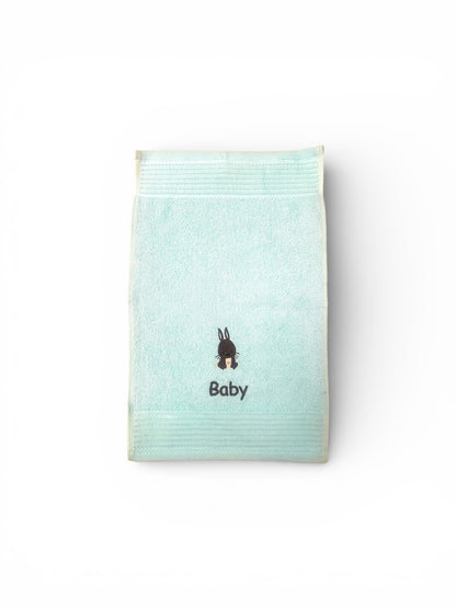 Hasen Kinder Handtuch mit Name und Motiv 30x50 cm Kita Kindergarten oder für Unterwegs Ostern