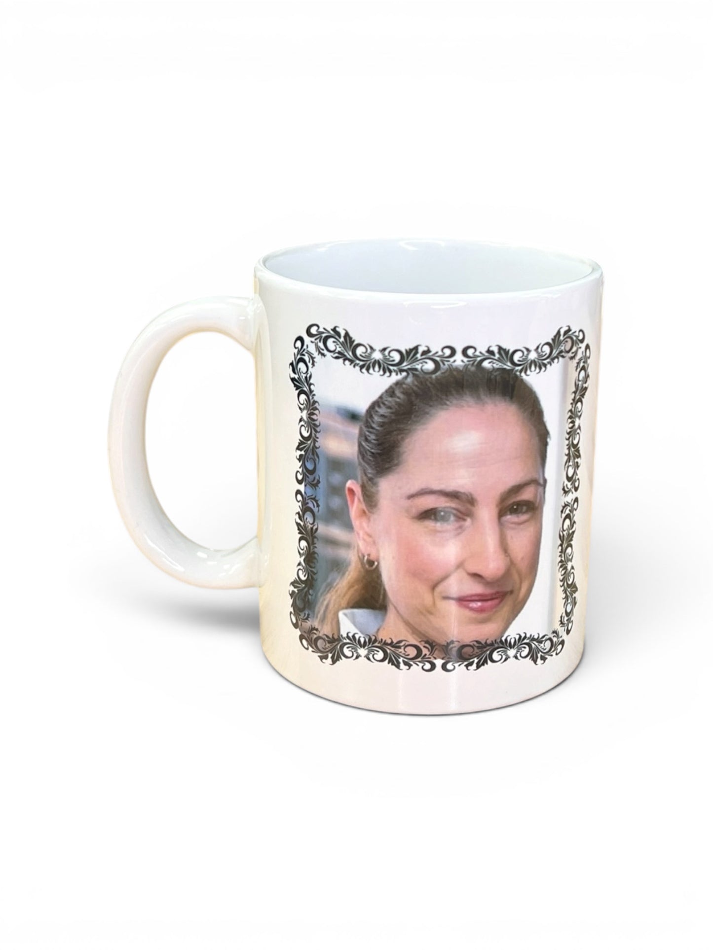 Personalisierte Fototasse mit romantischem Bilderrahmen & individuellen Wunschworten | Keramiktasse mit eigenem Foto