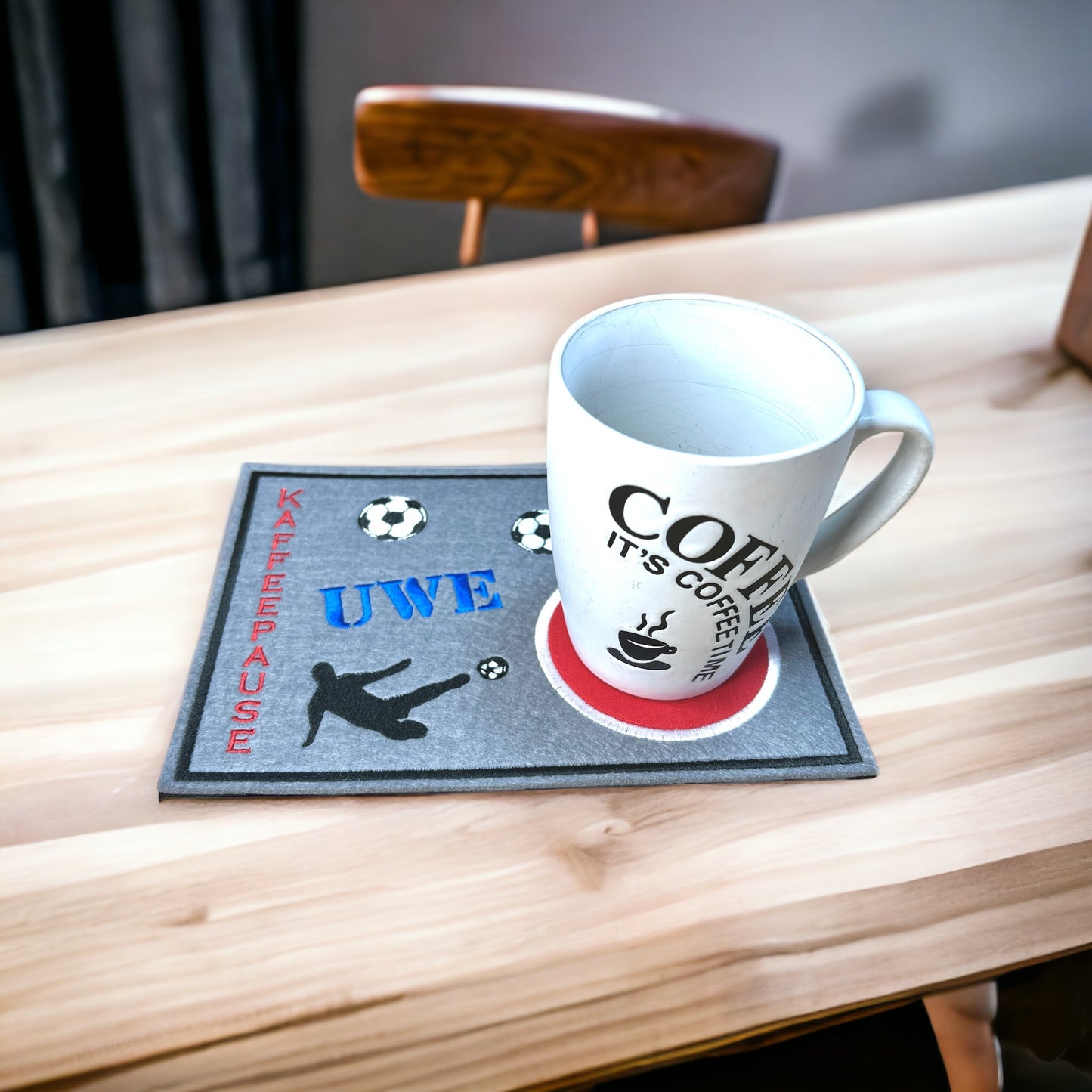 Tassenuntersetzer "Fußball" für Kaffee kleines Geschenk zur Kaffeeeinladung Mug rug Kaffeeteppich