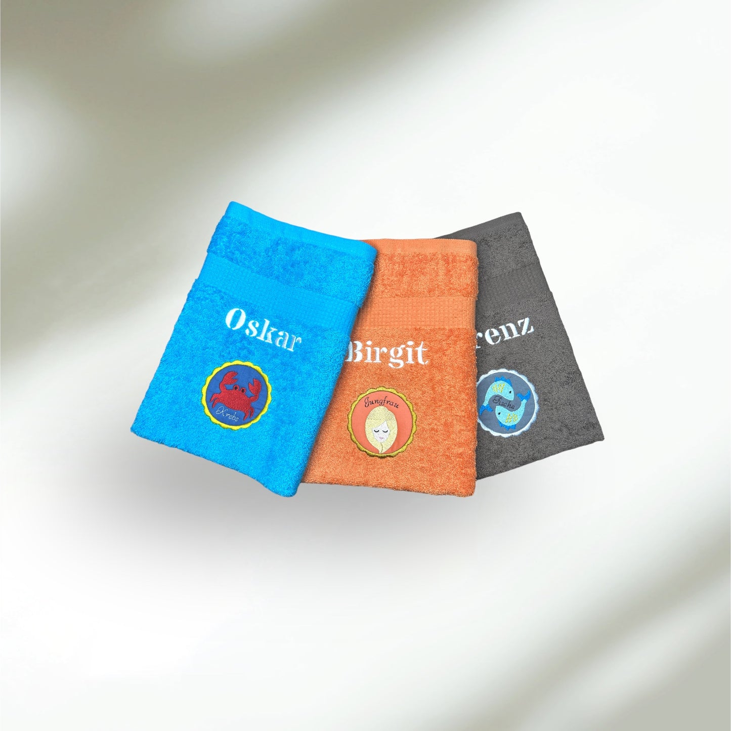 Sternzeichen Handtuch mit Name bestickt, Duschhandtuch, Badetuch, Sauna, baden