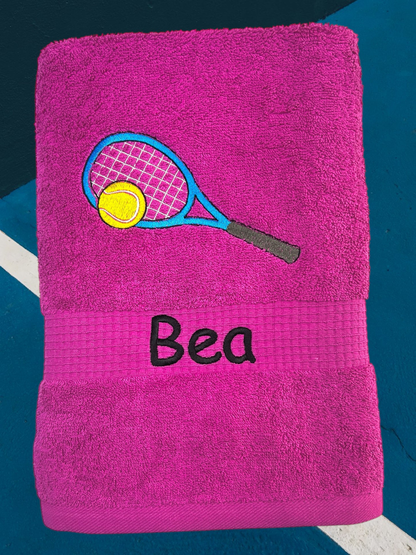 Tennis Handtuch mit Name bestickt, Duschtuch, Sport