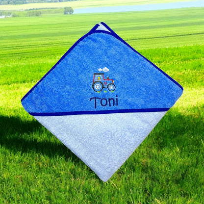 Traktor Kapuzenhandtuch mit Name bestickt, schönes Geschenk zur Geburt