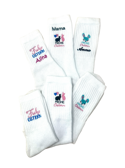 Tennissocken mit Ostermotiv bestickt, personalisierbar