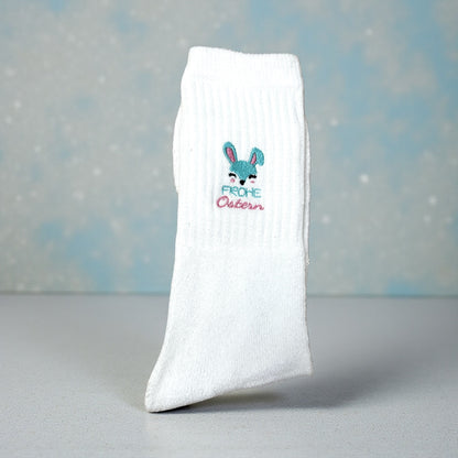 Tennissocken mit Ostermotiv bestickt, personalisierbar