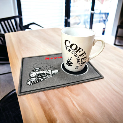 Tassenuntersetzer für Kaffee "Zug/Lock" zur Kaffeeeinladung Mug rug Becher